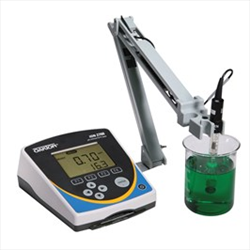 Meter with Software, Stand & NIST Traceable Calibration Report WD-35421-03 ION 2700 Oakton